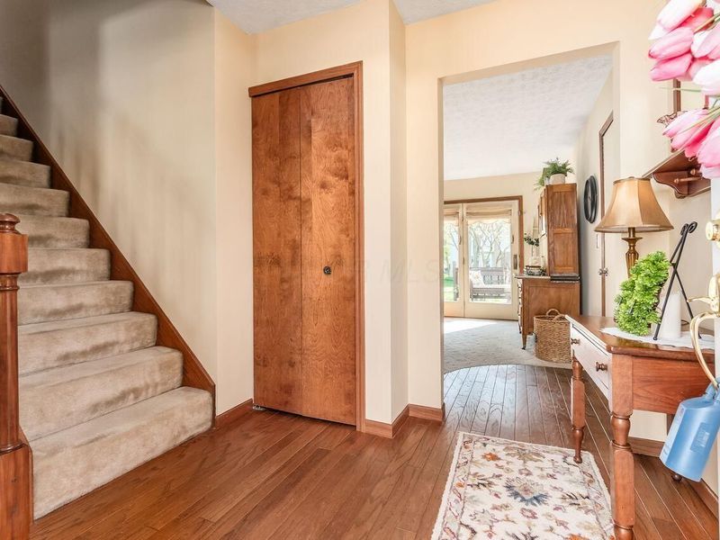 5228 Hialeah Court, Columbus, OH 43221 Photo 5