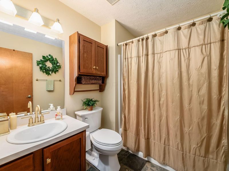 5228 Hialeah Court, Columbus, OH 43221 Photo 57