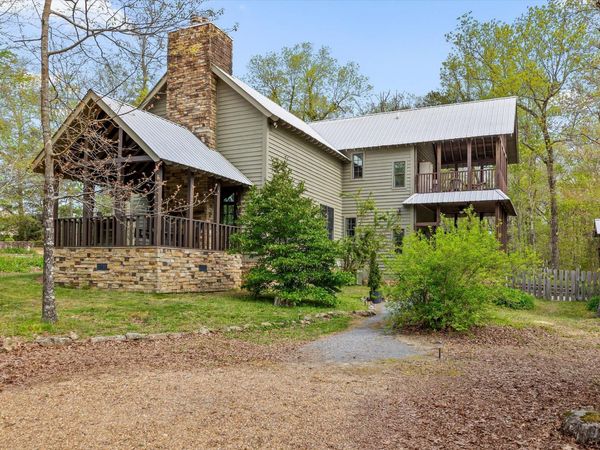 303 S Cool Street, Mentone, AL 35984