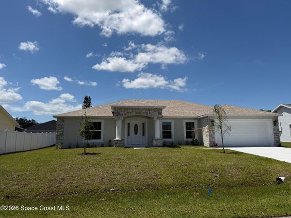 1098 Carthage Avenue NW , Palm Bay, FL 32907