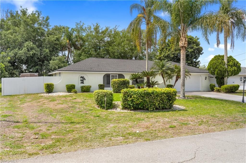 1216 E 3rd St, Lehigh Acres, FL 33936 Photo