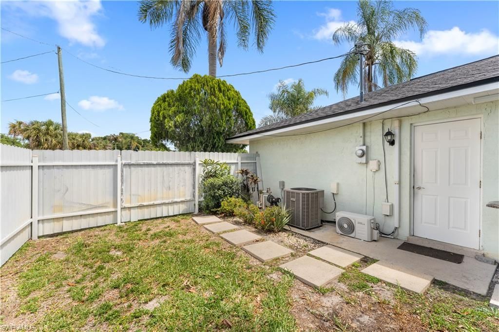 1216 E 3rd St, Lehigh Acres, FL 33936 Photo