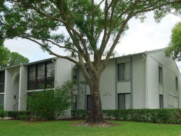 1225 PINE RIDGE CIRCLE W, Unit C1, TARPON SPRINGS, FL 34688
