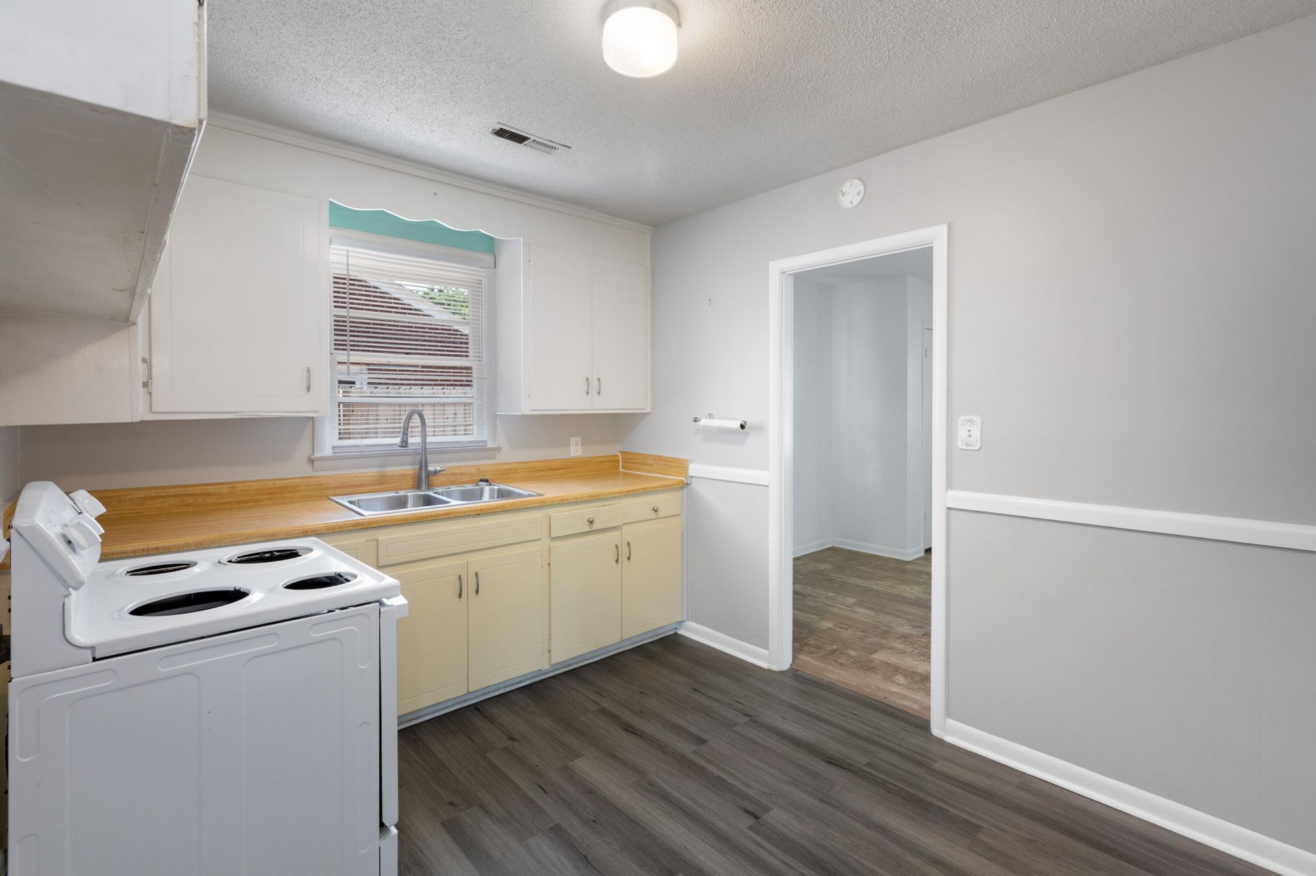 2313 Eagle Drive Photo 11