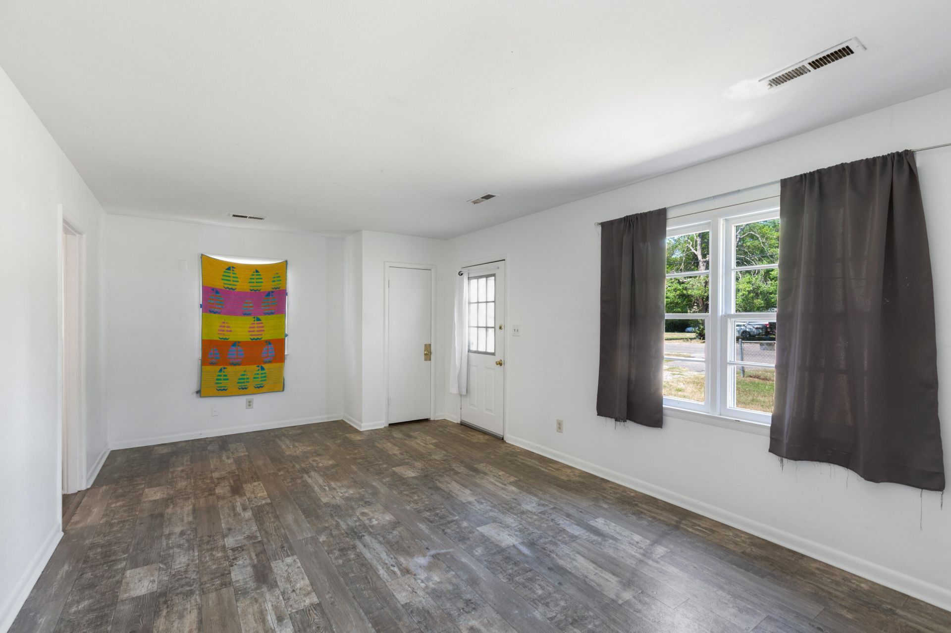 2313 Eagle Drive Photo 7