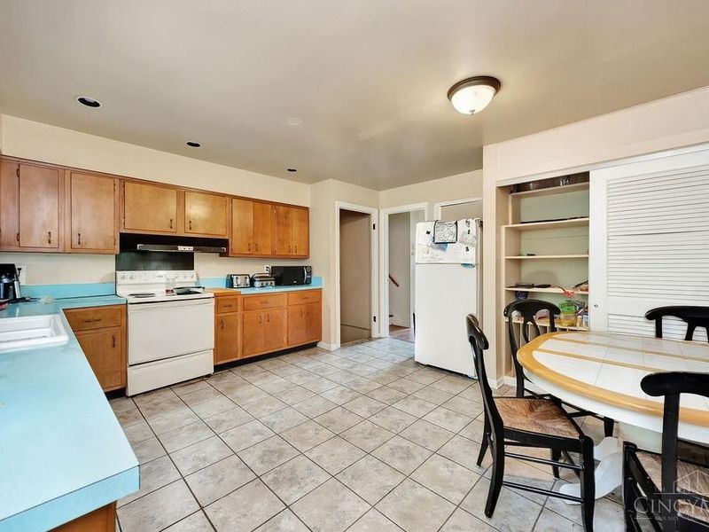 316 N Elm Street, Oxford Twp, OH 45056 Photo 4