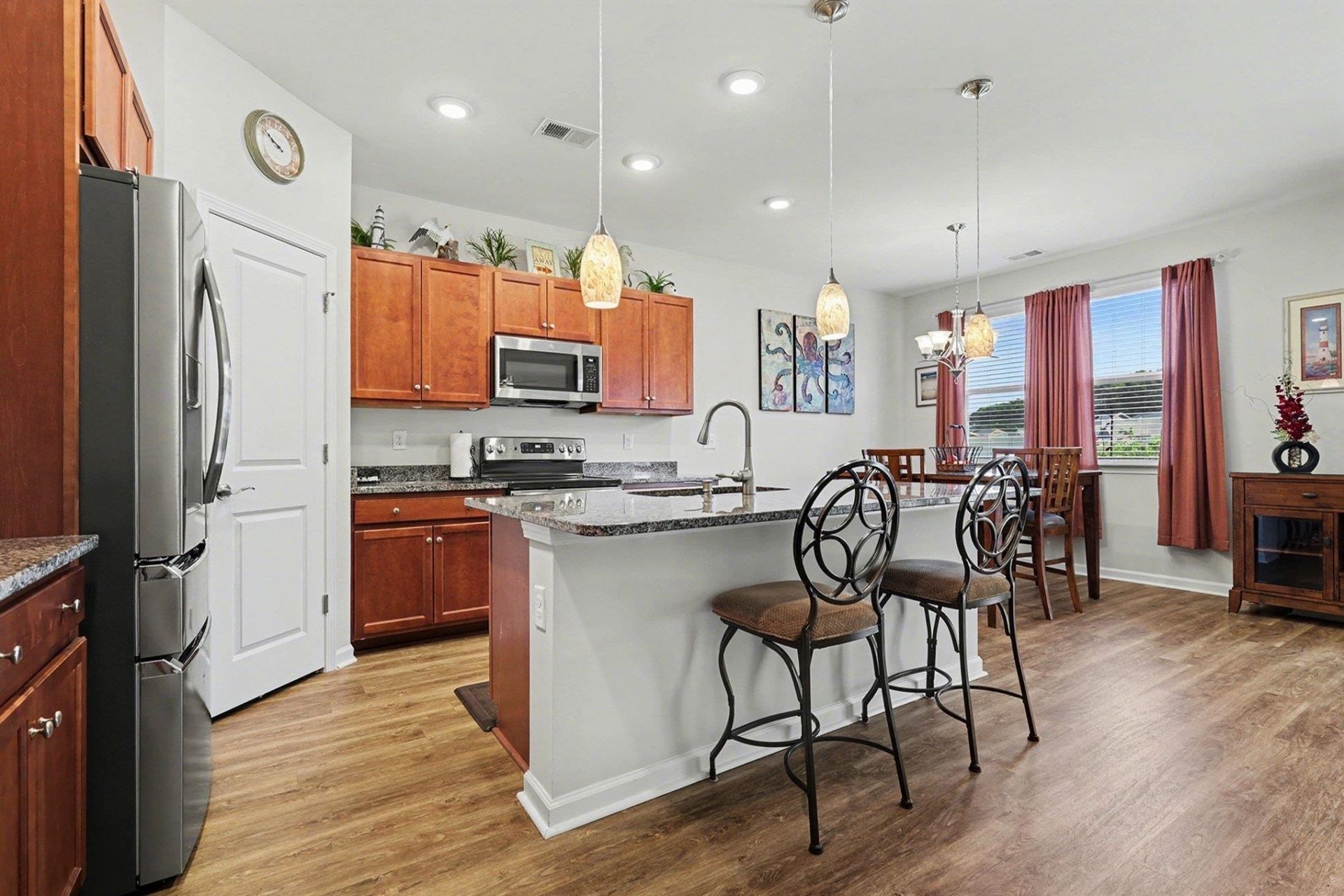 564 Shellbark Dr. Photo 13