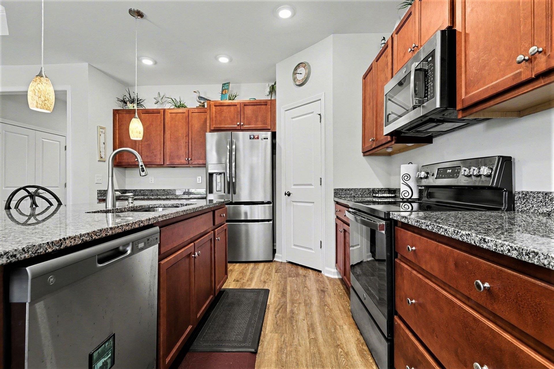 564 Shellbark Dr. Photo 14