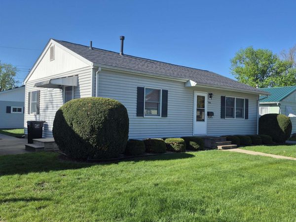 924 Clinton Ave., Ottumwa, IA 52501