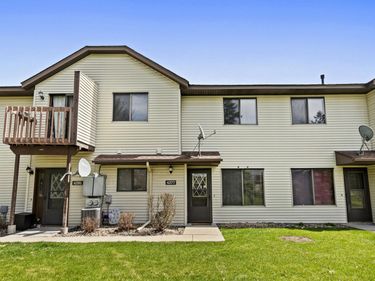 4277 Parkview Court, Vadnais Heights, MN 55127