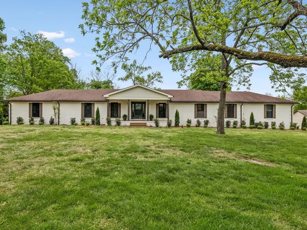 494 Eastover Rd, Lebanon, TN 37090