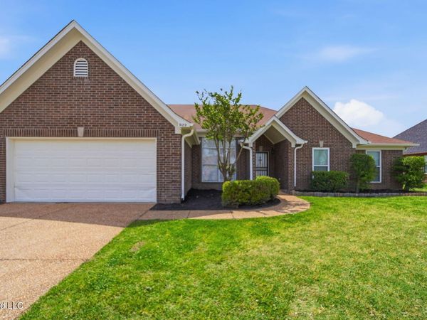 9189 William Paul Drive, Olive Branch, MS 38654