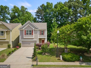 240 Stillwood Drive, Newnan, GA 30265