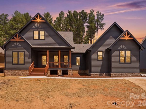 129 Camerons Mill Lane, Unit 32, Statesville, NC 28625