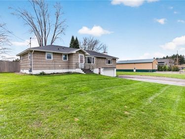 371 Beach Road, Syracuse, NY 13209