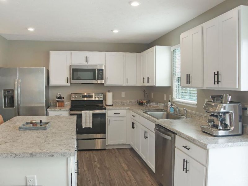 5730 Woodcreek Drive, Middletown, OH 45042 Photo 6