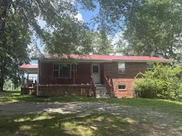 5740 South York Highway, Clarkrange, TN 38553
