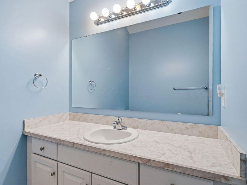 1562 Center Park Drive , Marion, OH 43302 Photo 29