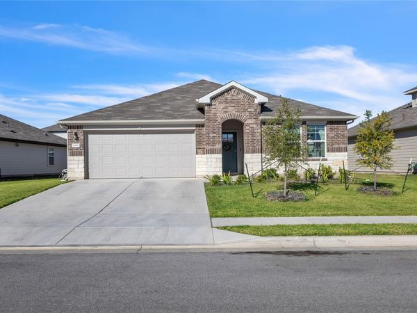 13800 Dismuke DR , Manor, TX 78653