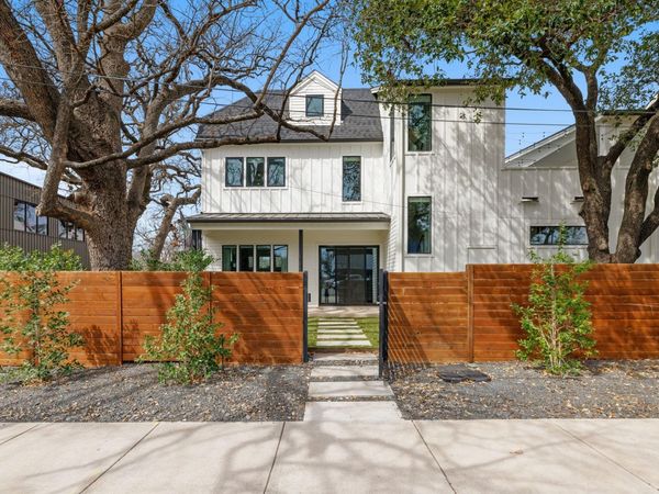 1101 W 39 1/2 ST , Unit B, Austin, TX 78756