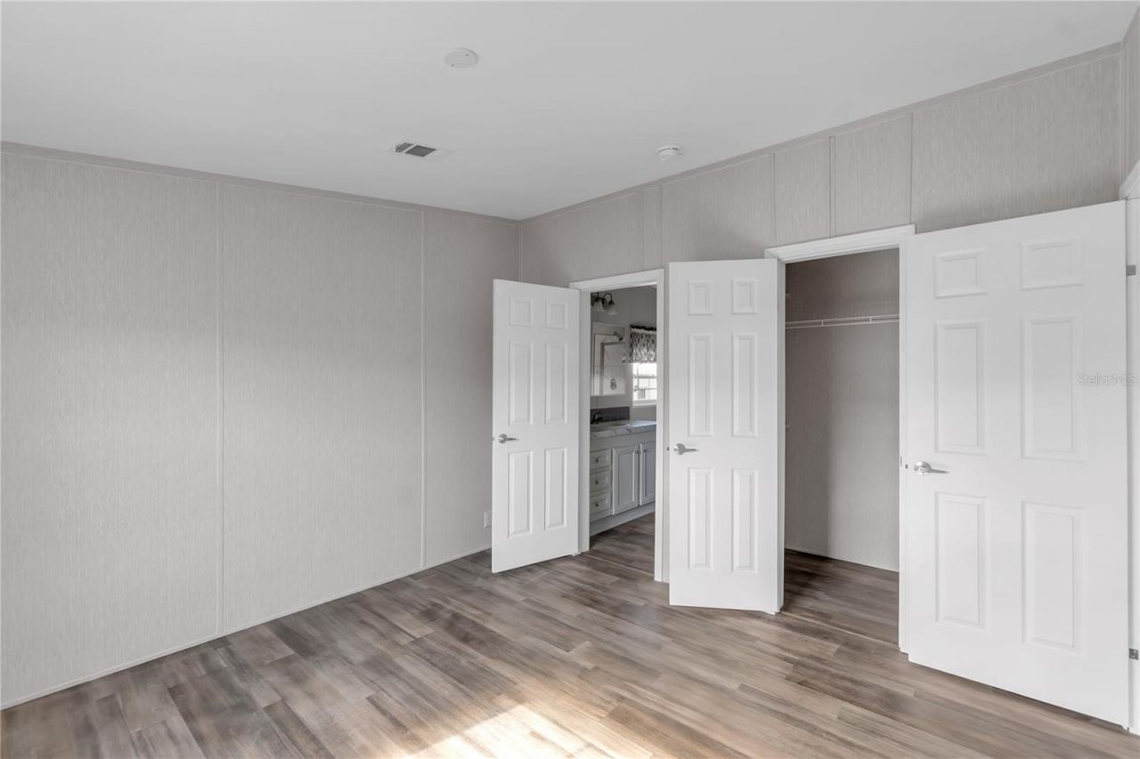 2107 Palma Sola Boulevard, Unit 13, Bradenton, FL 34209 Photo