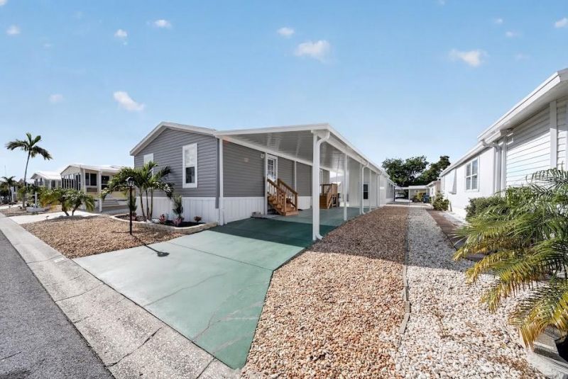 2107 Palma Sola Boulevard, Unit 13, Bradenton, FL 34209 Photo
