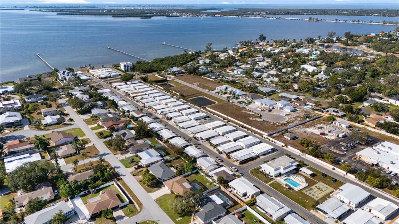 2107 Palma Sola Boulevard, Unit 13, Bradenton, FL 34209 Photo