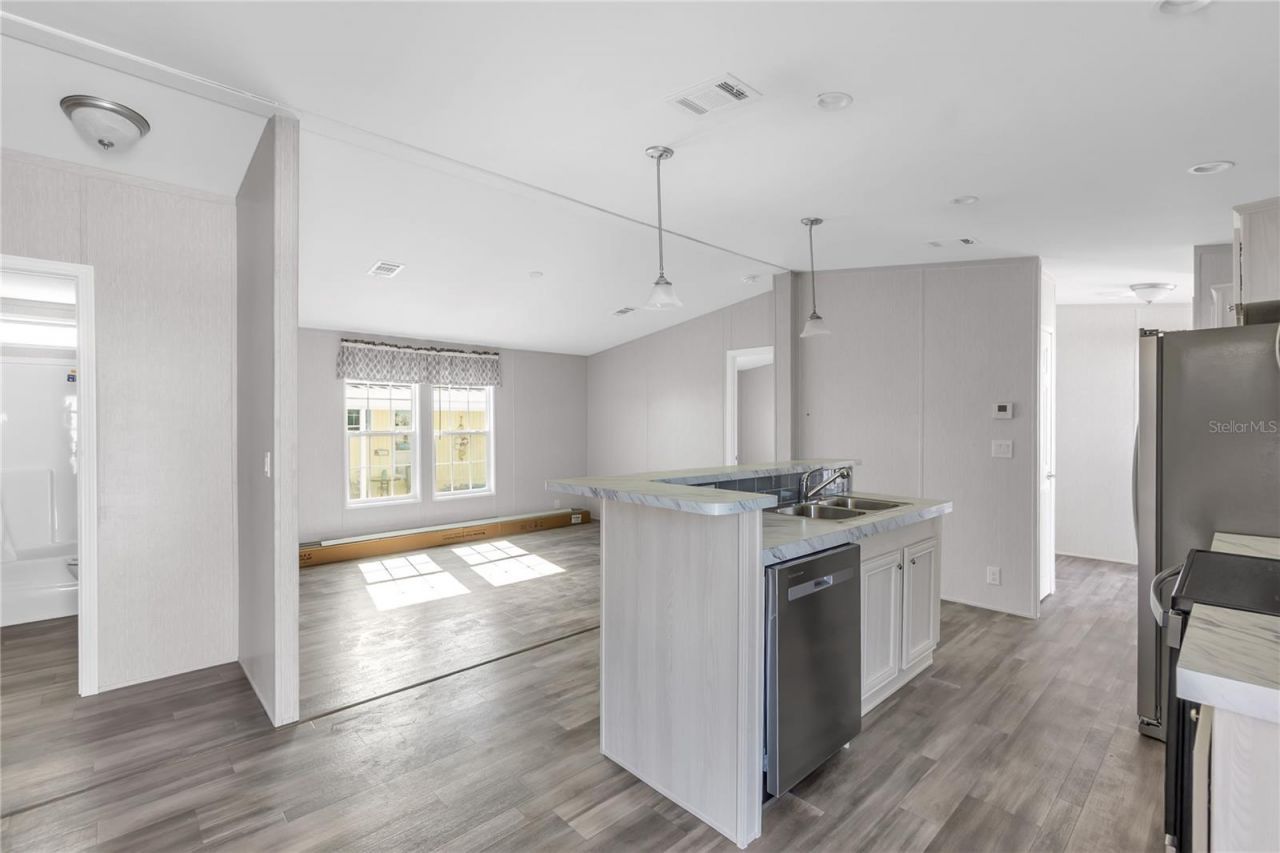 2107 Palma Sola Boulevard, Unit 13, Bradenton, FL 34209 Photo