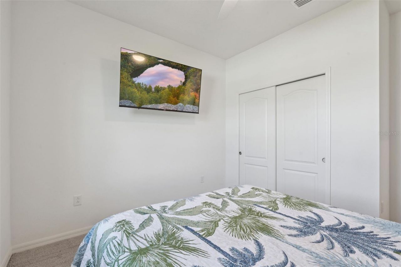 1682 Littleleaf Boxwood Loop, Mascotte, FL 34753 Photo