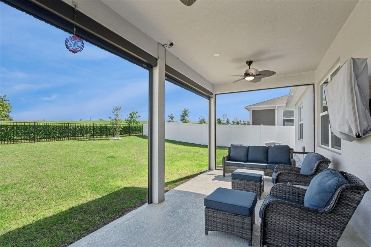 1682 Littleleaf Boxwood Loop, Mascotte, FL 34753 Photo