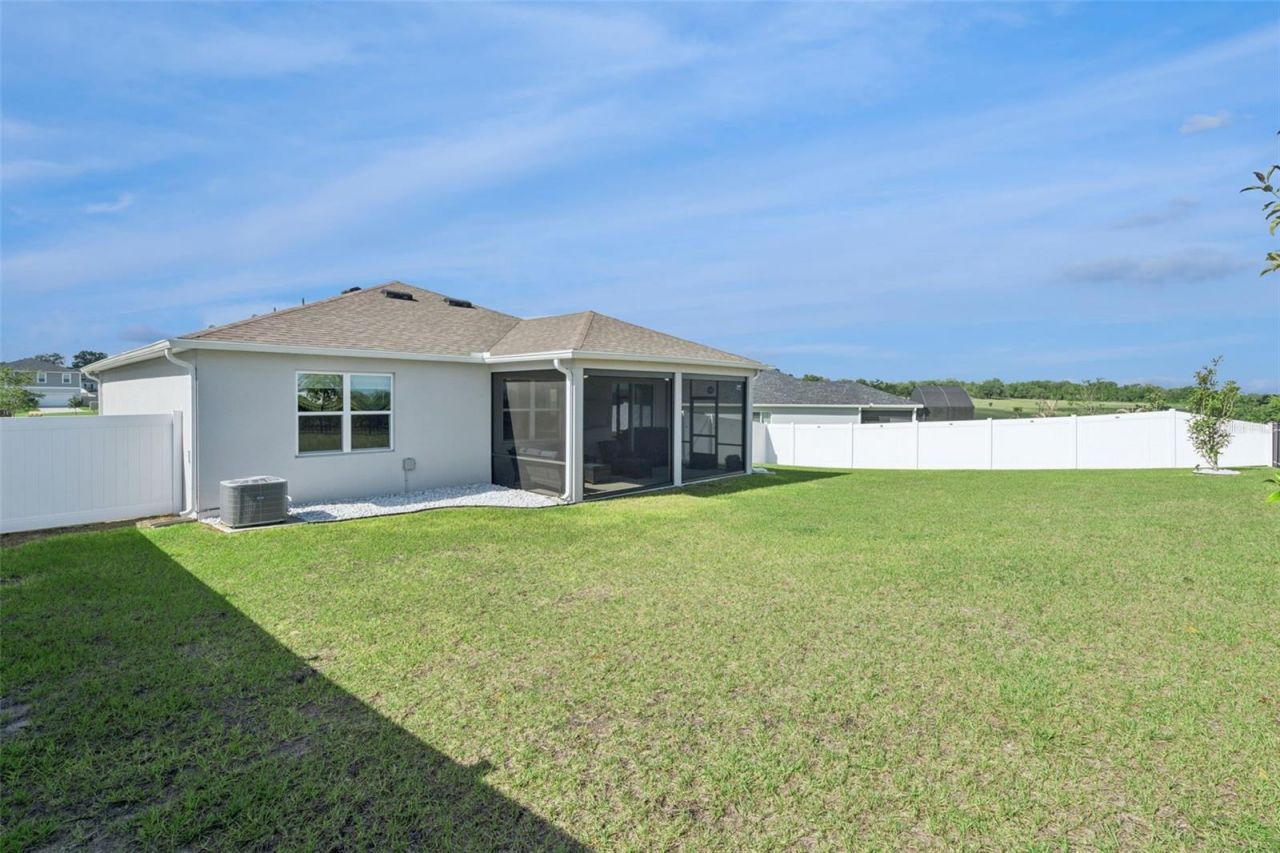 1682 Littleleaf Boxwood Loop, Mascotte, FL 34753 Photo