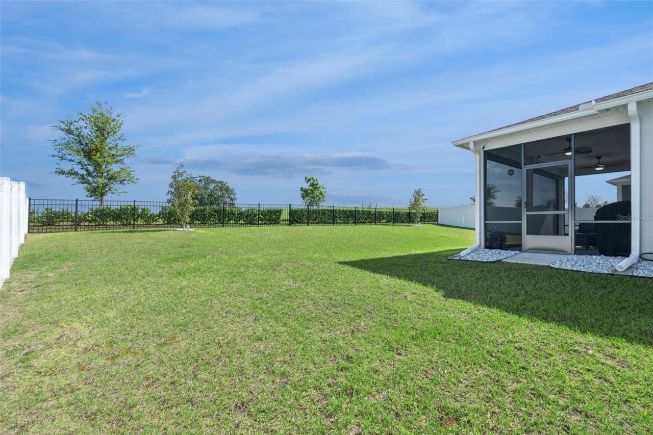 1682 Littleleaf Boxwood Loop, Mascotte, FL 34753 Photo