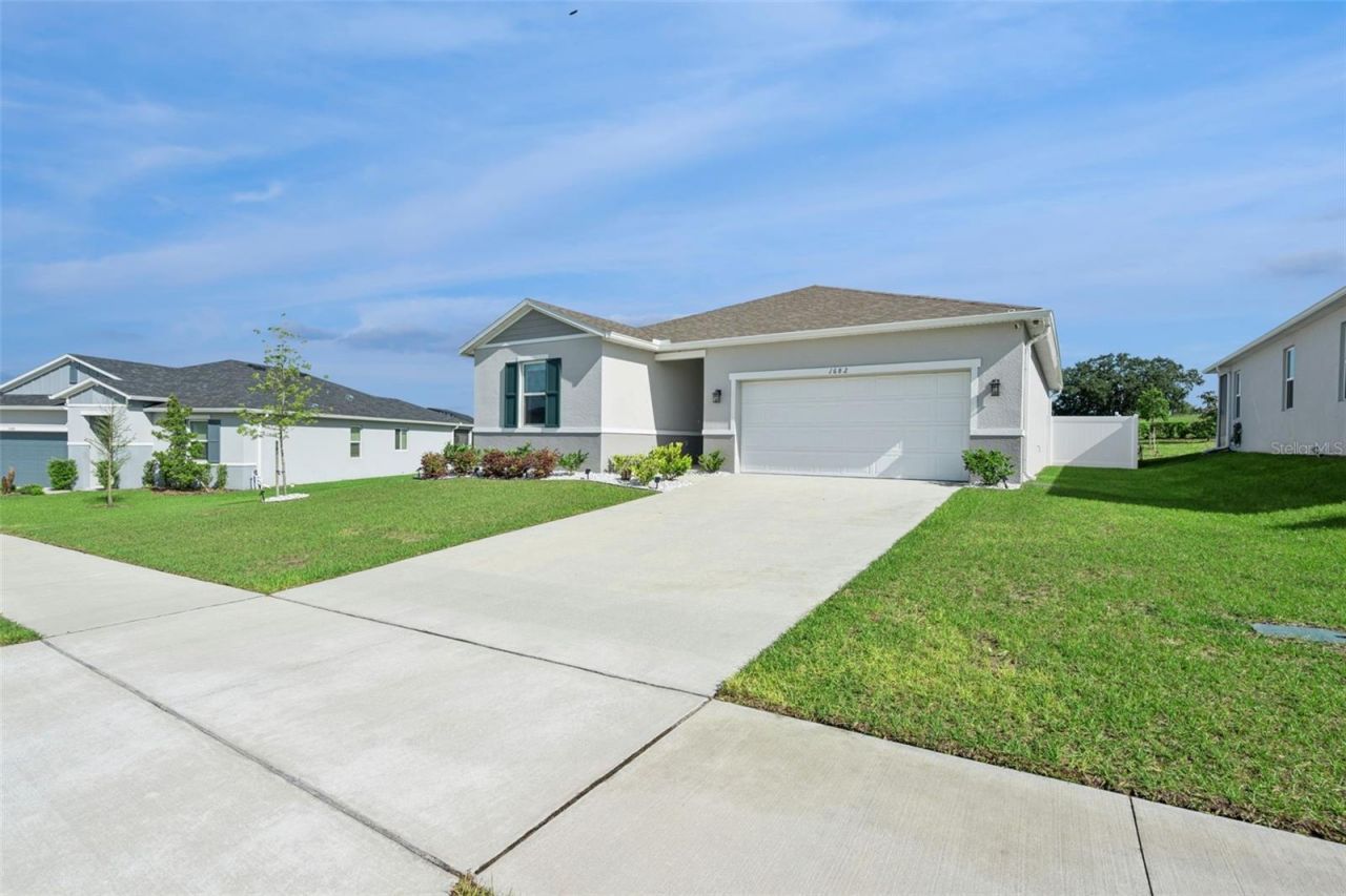 1682 Littleleaf Boxwood Loop, Mascotte, FL 34753 Photo