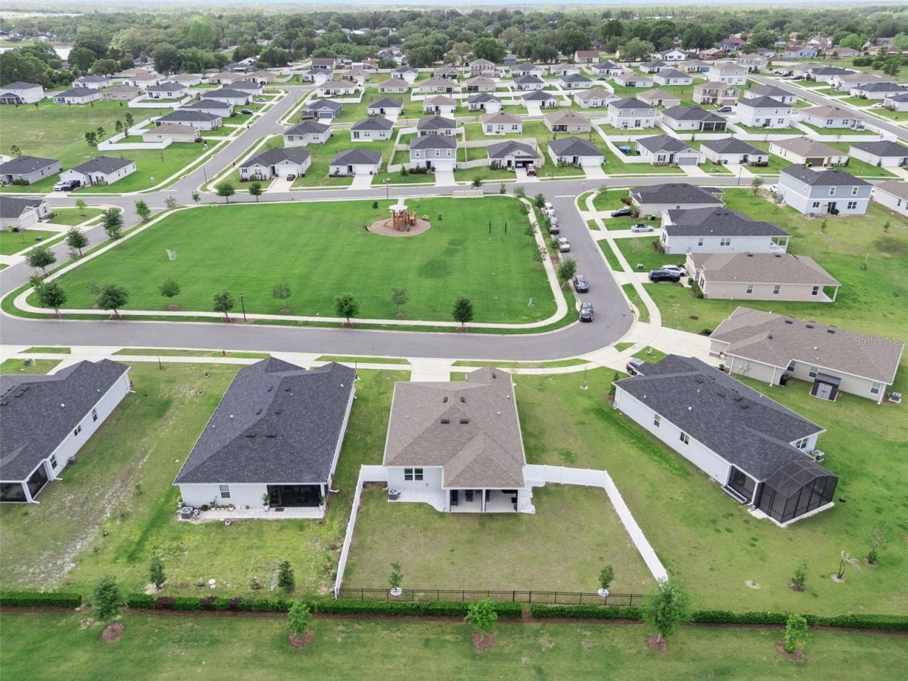 1682 Littleleaf Boxwood Loop, Mascotte, FL 34753 Photo