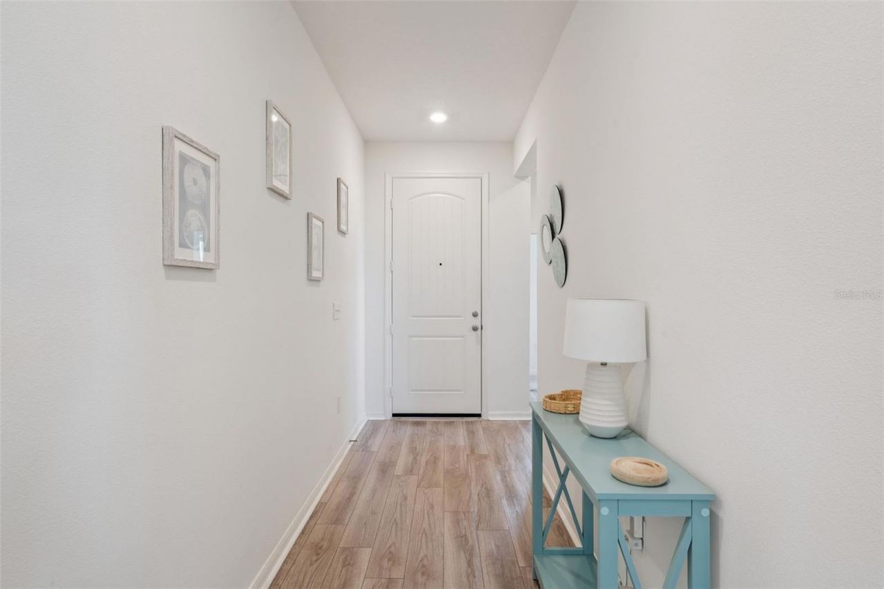1682 Littleleaf Boxwood Loop, Mascotte, FL 34753 Photo