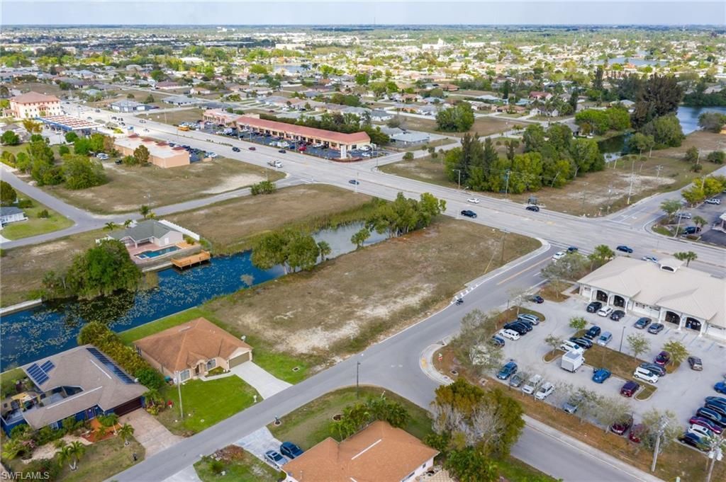 1531 NE 2nd St, Cape Coral, FL 33909 Photo