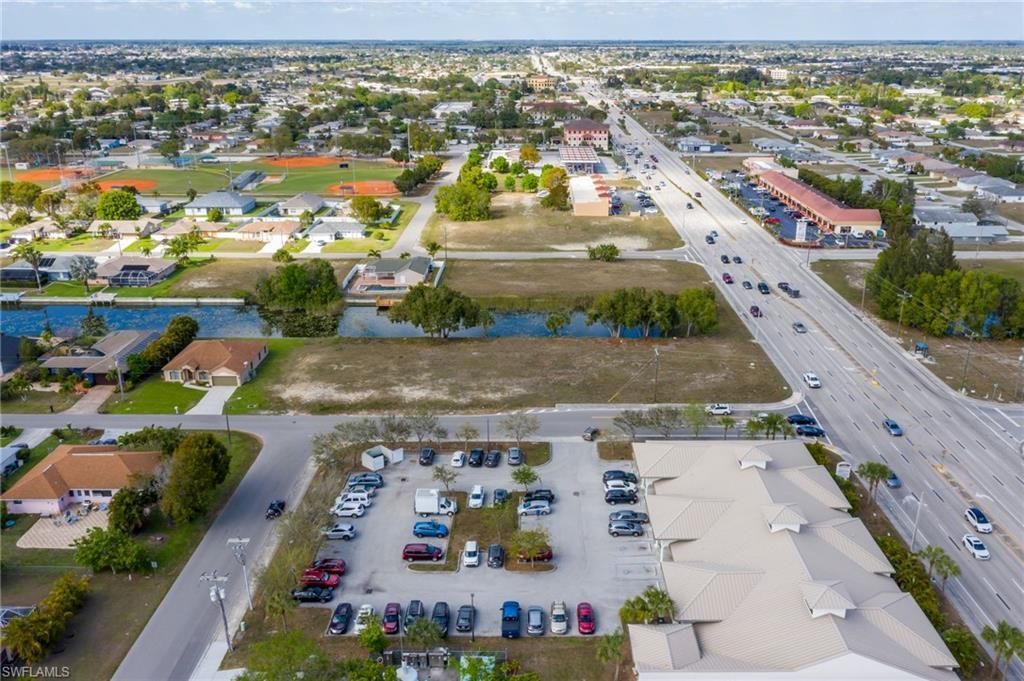 1531 NE 2nd St, Cape Coral, FL 33909 Photo