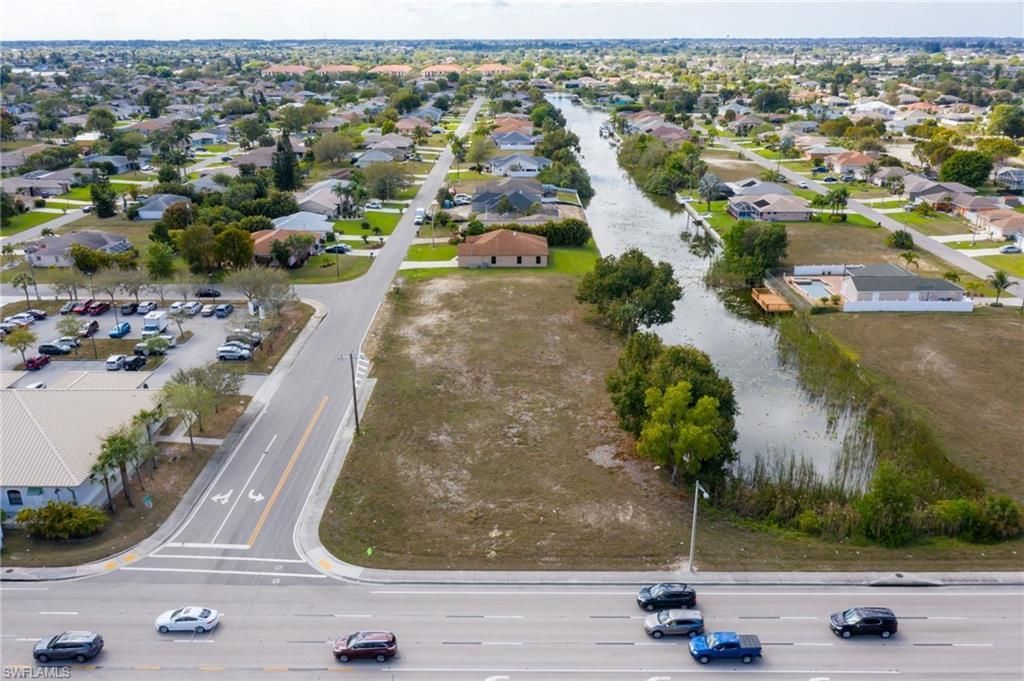 1531 NE 2nd St, Cape Coral, FL 33909 Photo