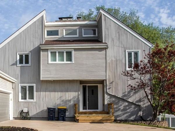 1120 NE 97th Place, Kansas City, MO 64155