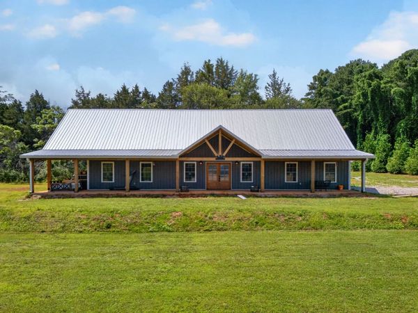 89 Beans Creek Vw, Belvidere, TN 37306