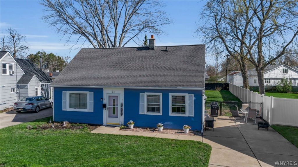 21 Schutt Court, Grand Island, NY 14072 Main Photo