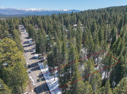 10509 E Alder Creek Road, Truckee, CA 96161 Photo