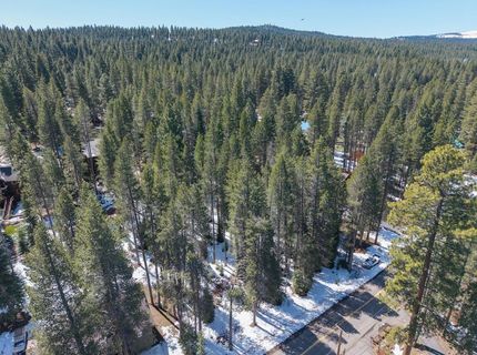10509 E Alder Creek Road, Truckee, CA 96161 Photo