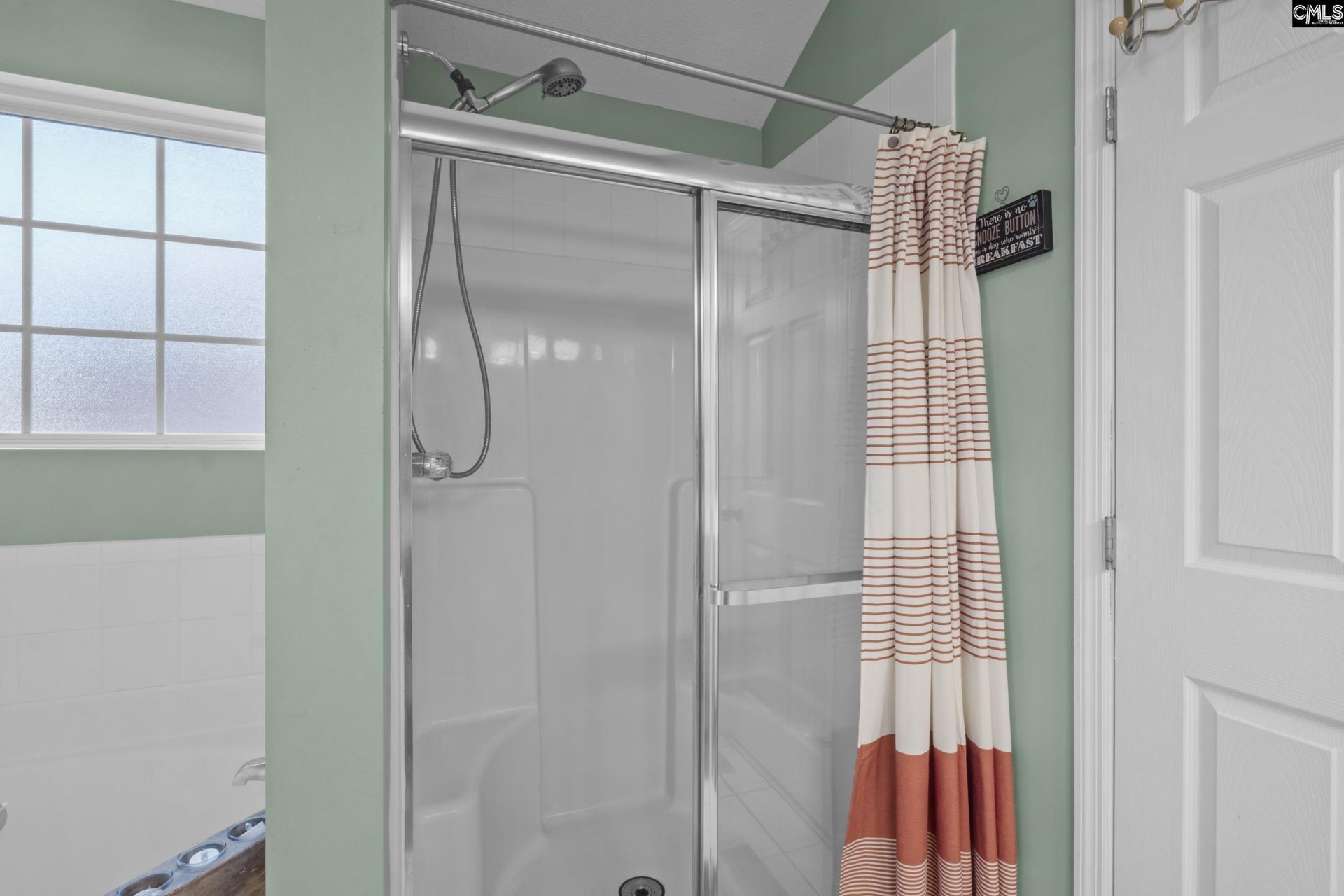 10 Weyanoke Court  Photo 16