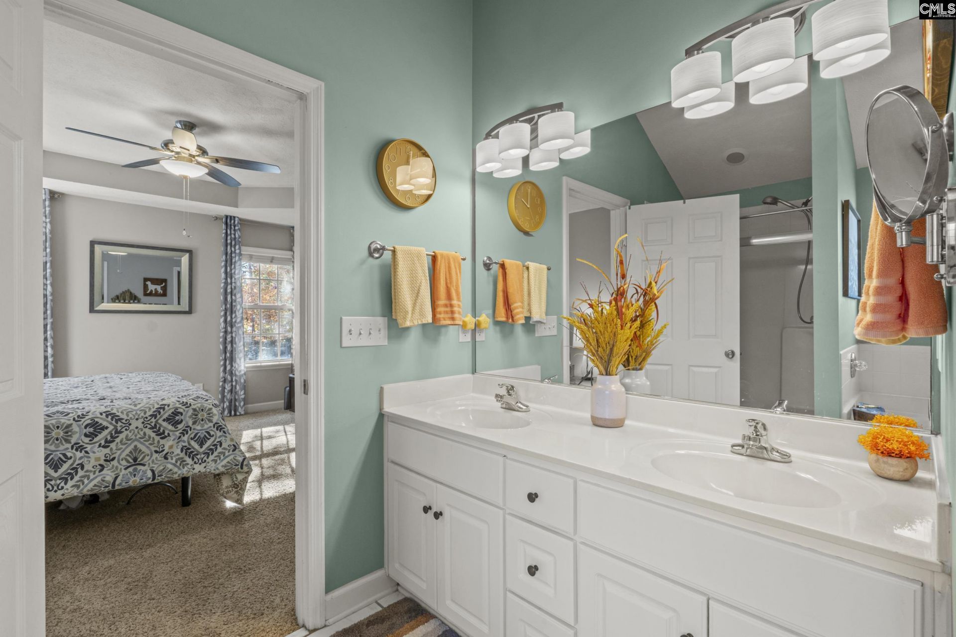 10 Weyanoke Court  Photo 17