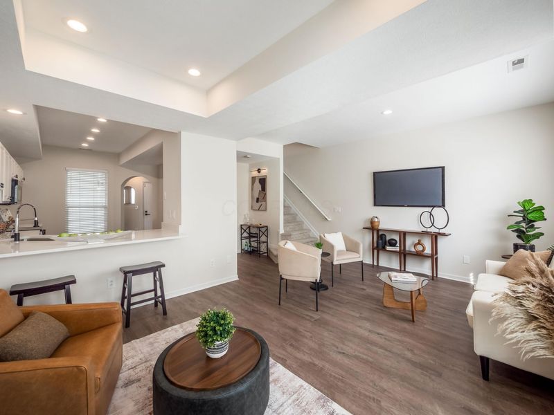 5853 Edge Of Village Village, Westerville, OH 43081 Photo 13