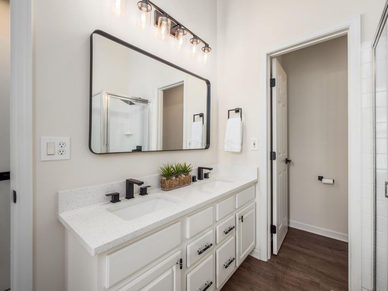 5853 Edge Of Village Village, Westerville, OH 43081 Photo 22