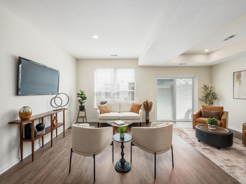 5853 Edge Of Village Village, Westerville, OH 43081 Photo 7