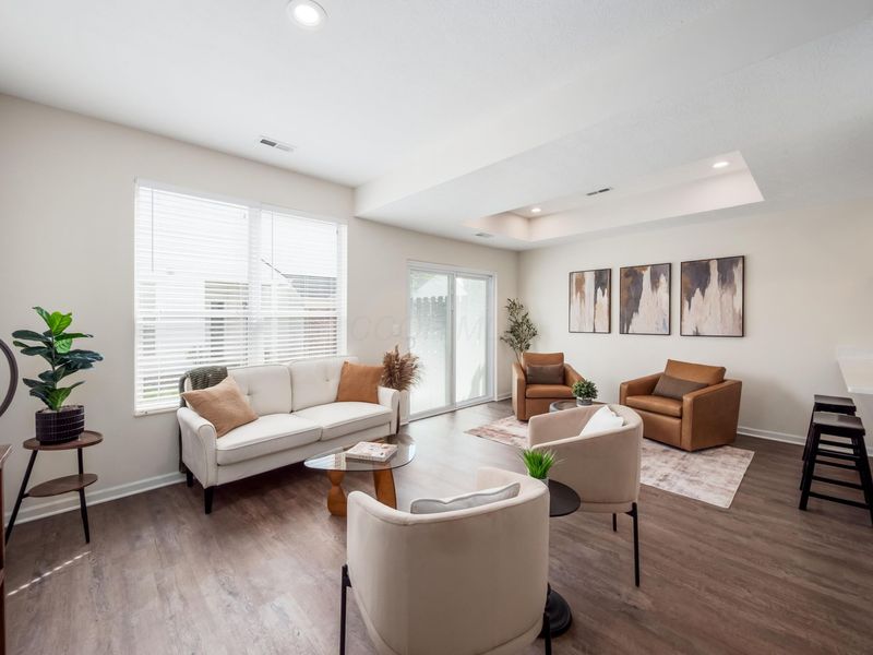 5853 Edge Of Village Village, Westerville, OH 43081 Photo 8