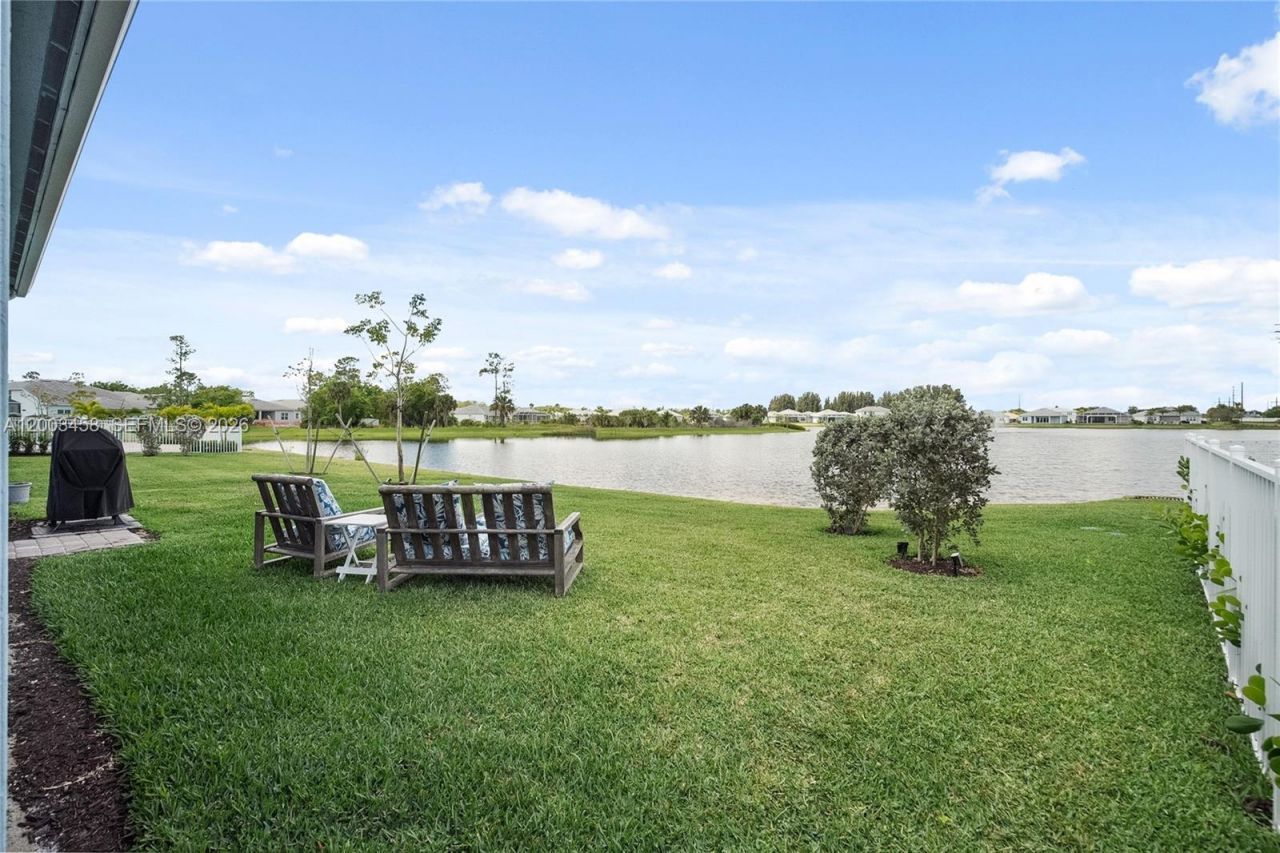 9734 SW Meridian Way , Stuart, FL 34997 Photo